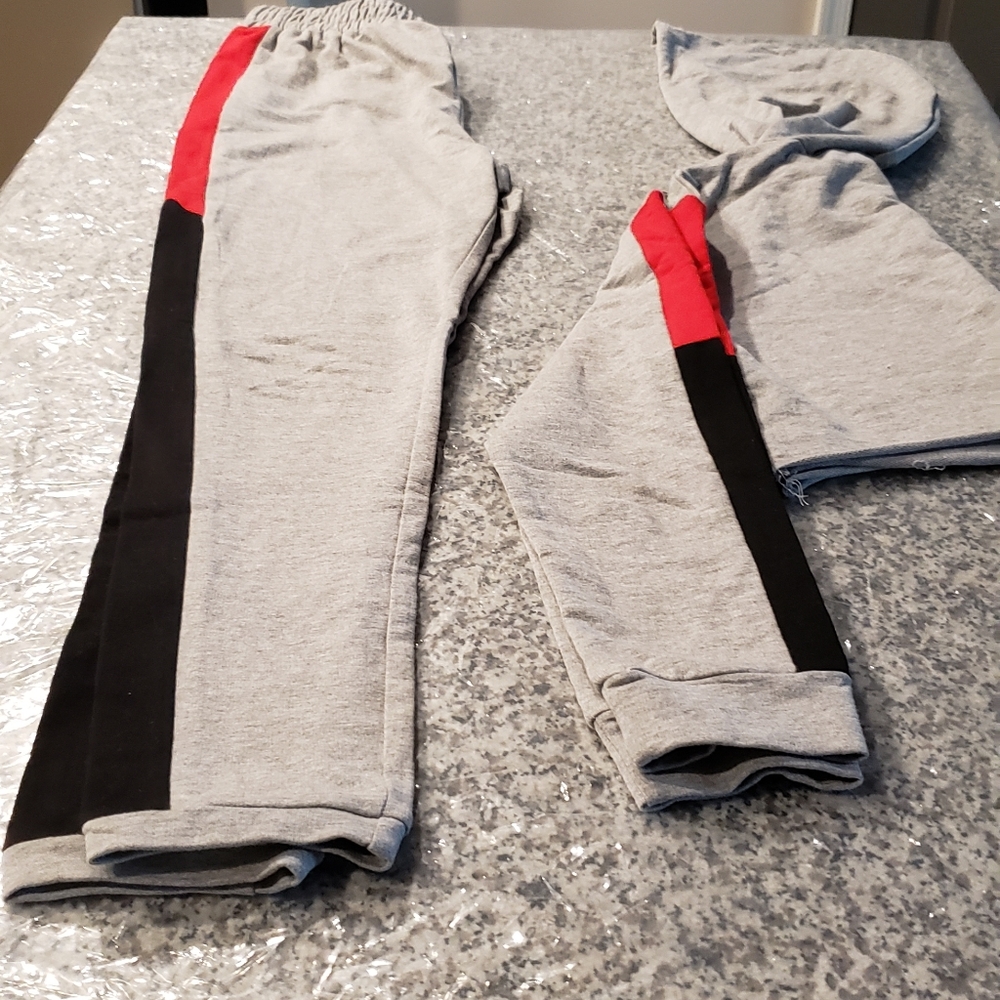 Jogging set - Picture 8 of 8